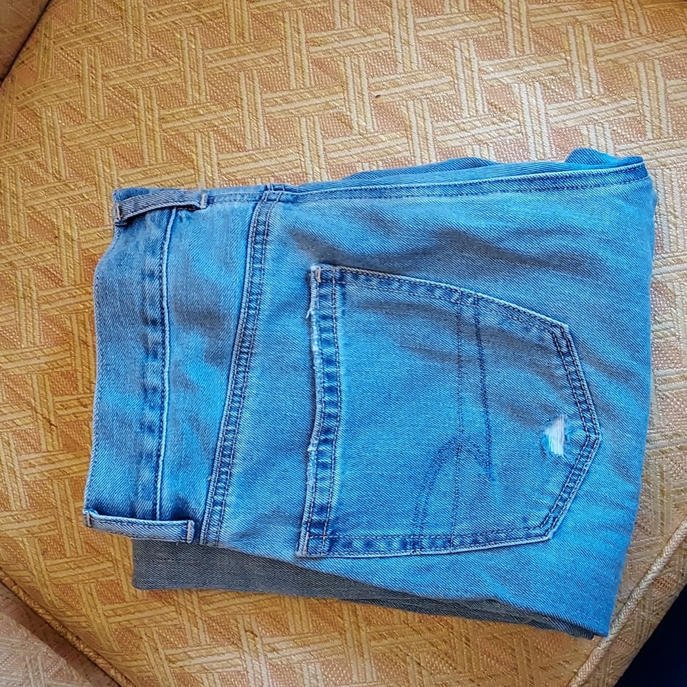 Destroyed mom jeans